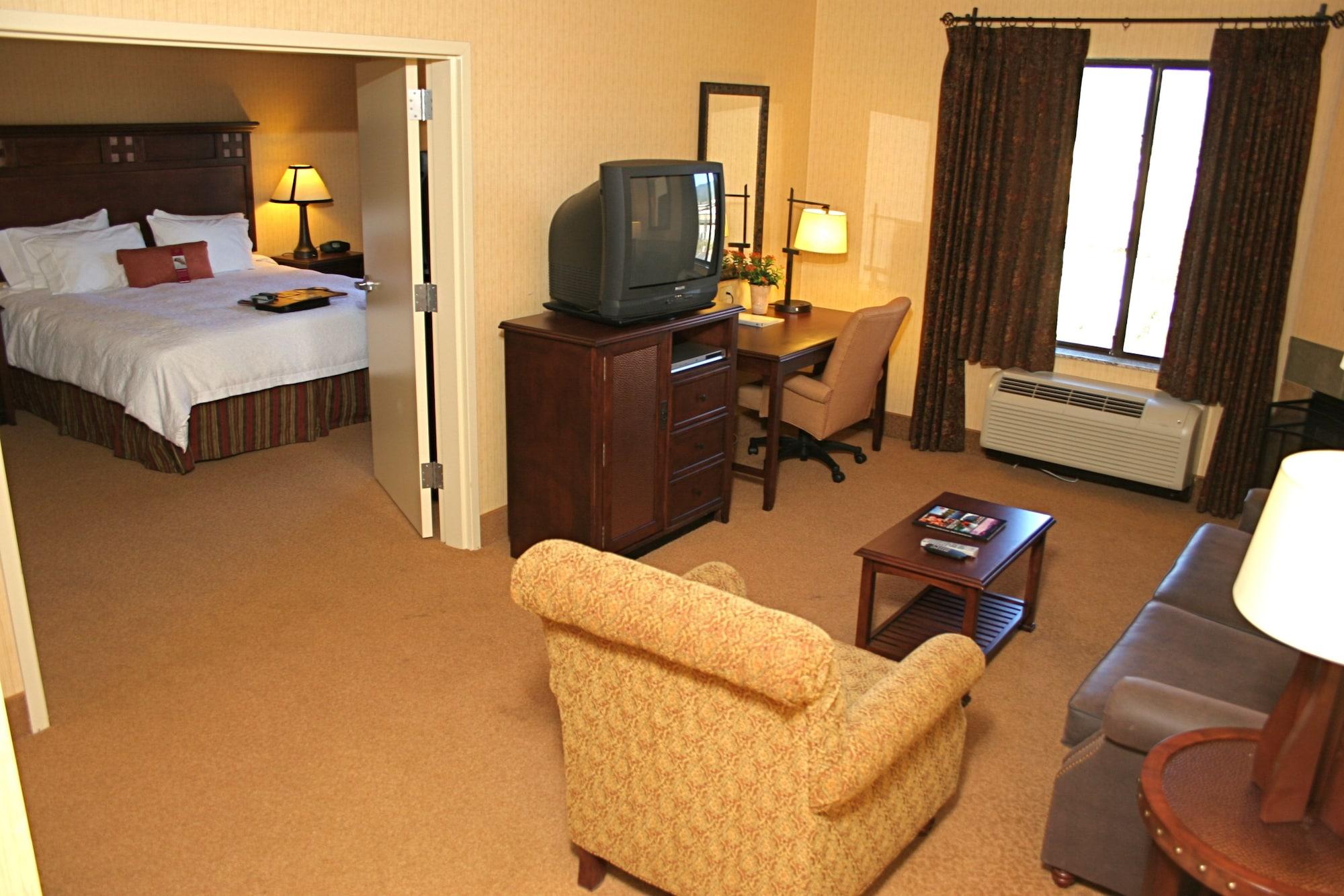Hampton Inn & Suites Tahoe-Траки Экстерьер фото