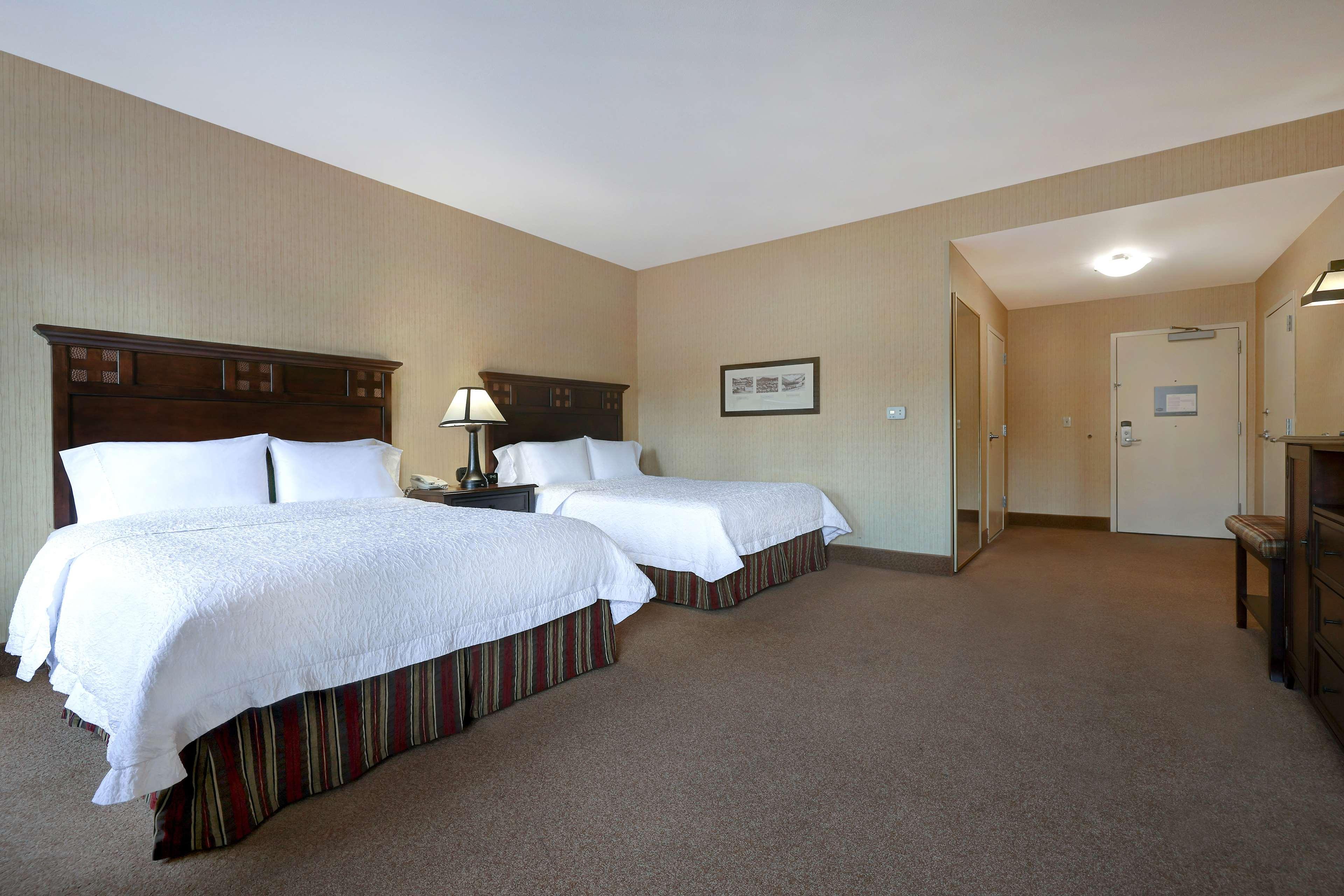 Hampton Inn & Suites Tahoe-Траки Экстерьер фото