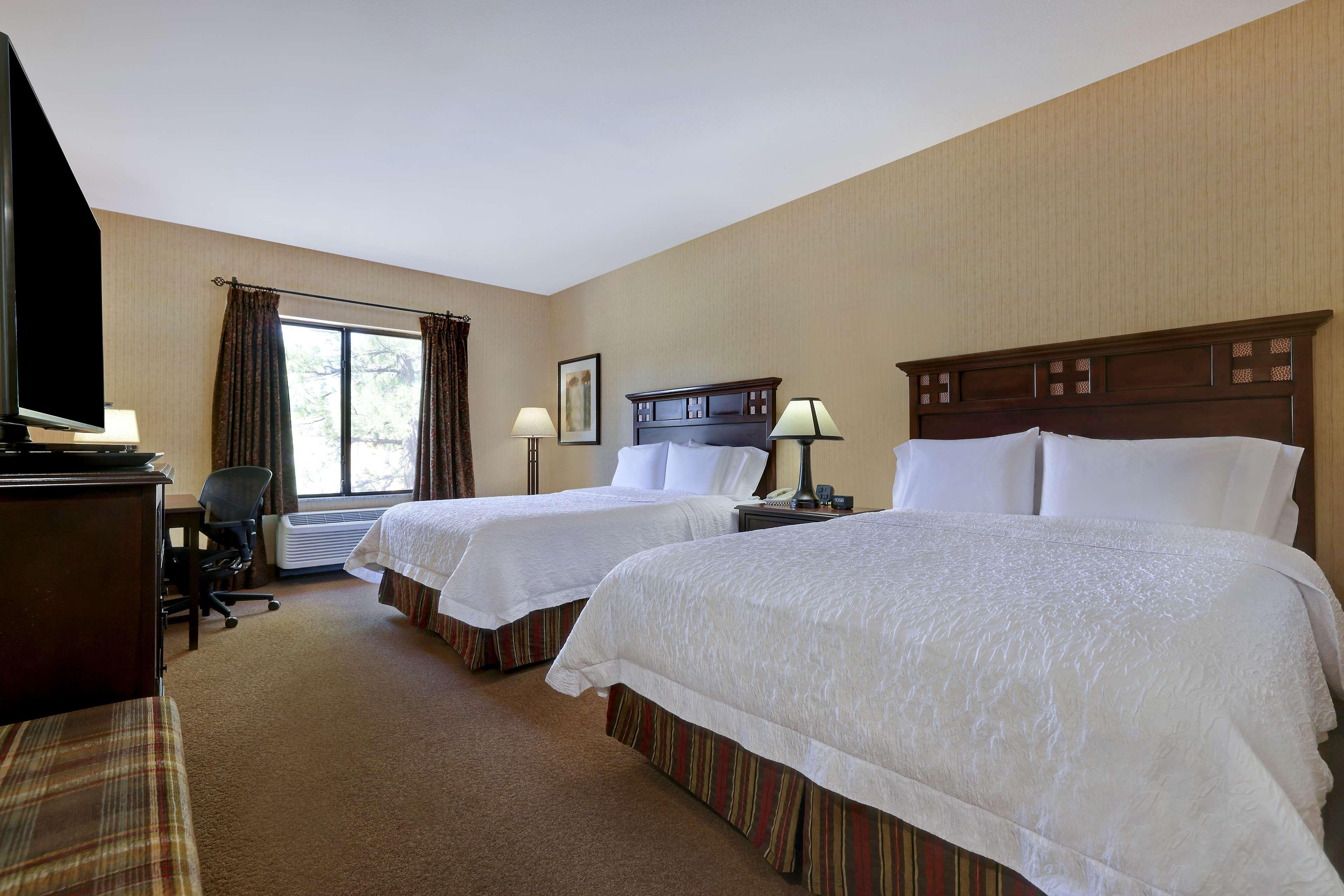 Hampton Inn & Suites Tahoe-Траки Экстерьер фото