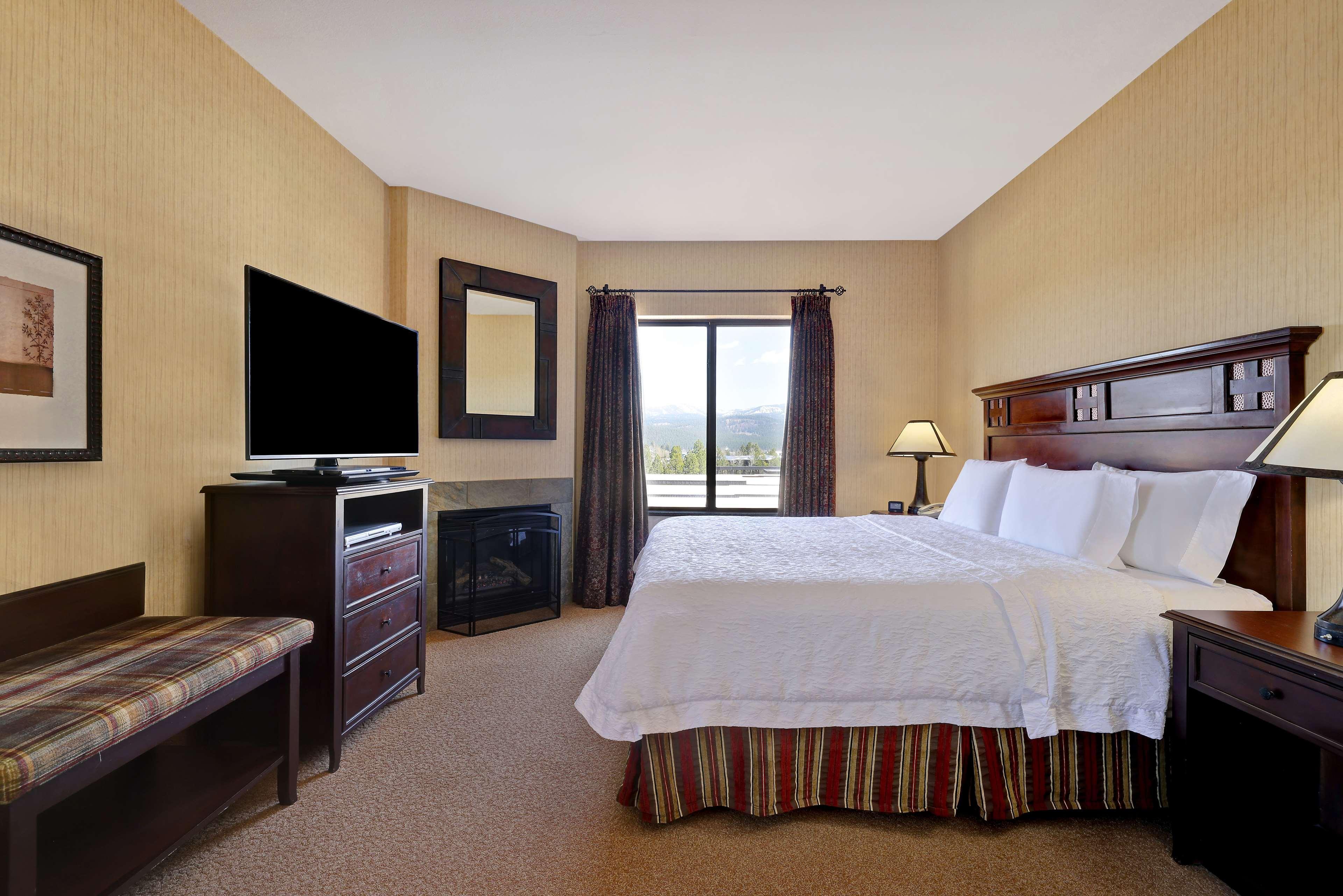 Hampton Inn & Suites Tahoe-Траки Экстерьер фото