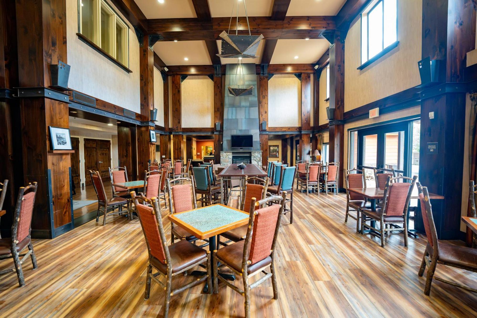 Hampton Inn & Suites Tahoe-Траки Экстерьер фото